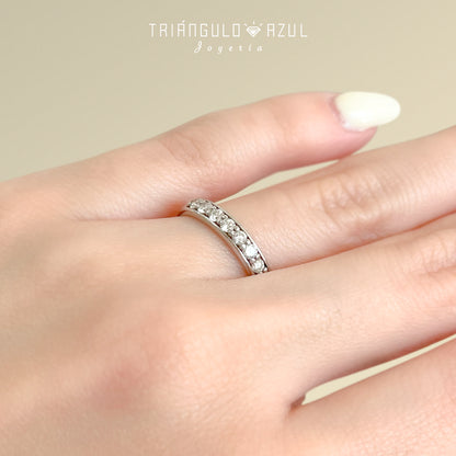 Churumbela de Diamantes con 0.39 CTS Total en Oro Blanco de 14K