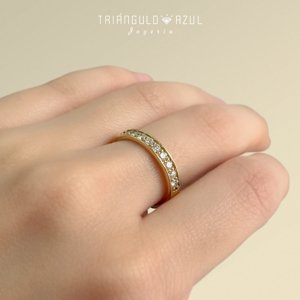 Churumbela de Diamantes con 0.39 CTS Total en Oro Amarillo de 14K