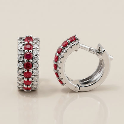 Arracadas de Rubíes con 0.38 CTS Total y Diamantes con 0.36 CTS Total en Oro Blanco de 14K