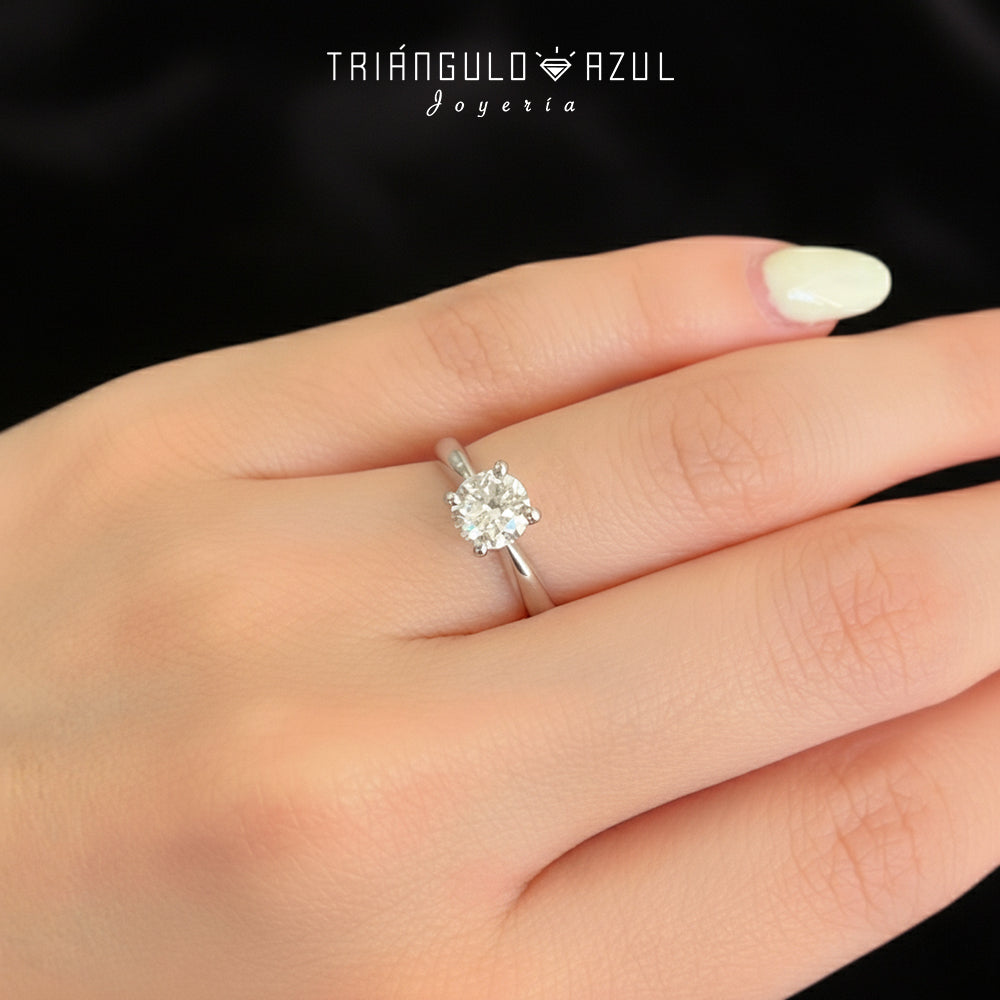 Anillo de Compromiso con Diamante de 0.78 CTS H VVS2 GIA en Oro Blanco de 14K