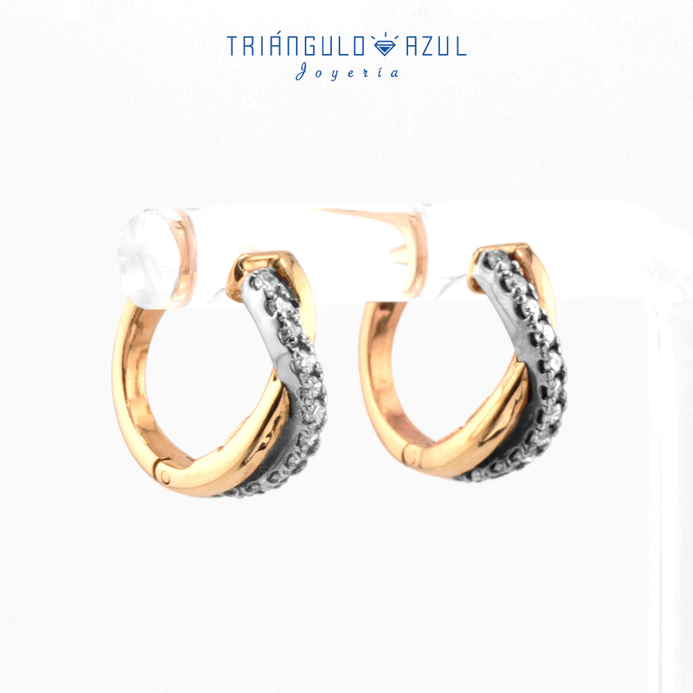 Aretes Cruzados de Diamantes con 0.23 CTS Total en Oro Amarillo y Blanco de 14K
