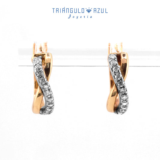 Aretes Cruzados de Diamantes con 0.23 CTS Total en Oro Amarillo y Blanco de 14K