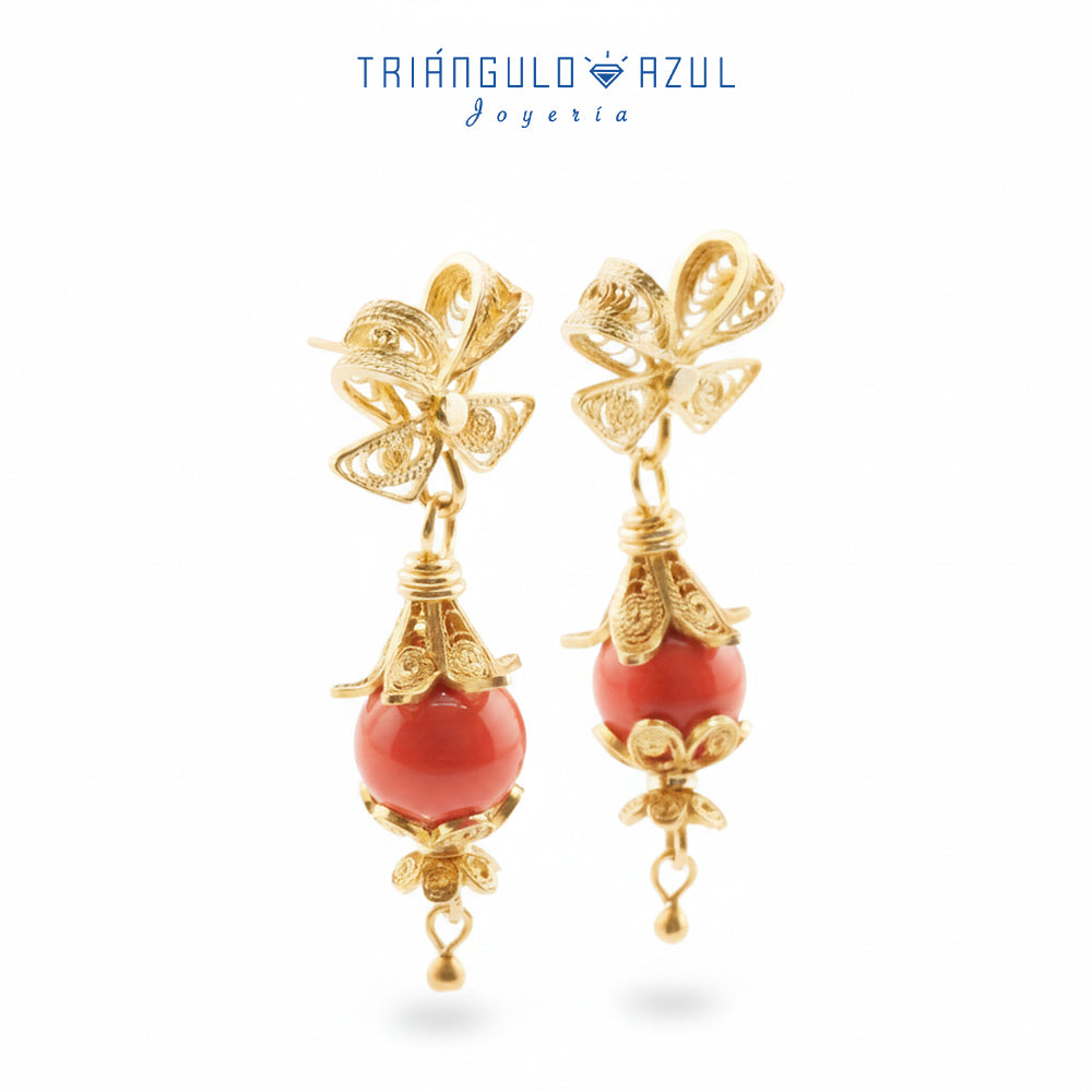 Aretes Filigrana Colgante con Coral en Oro Amarillo de 9K