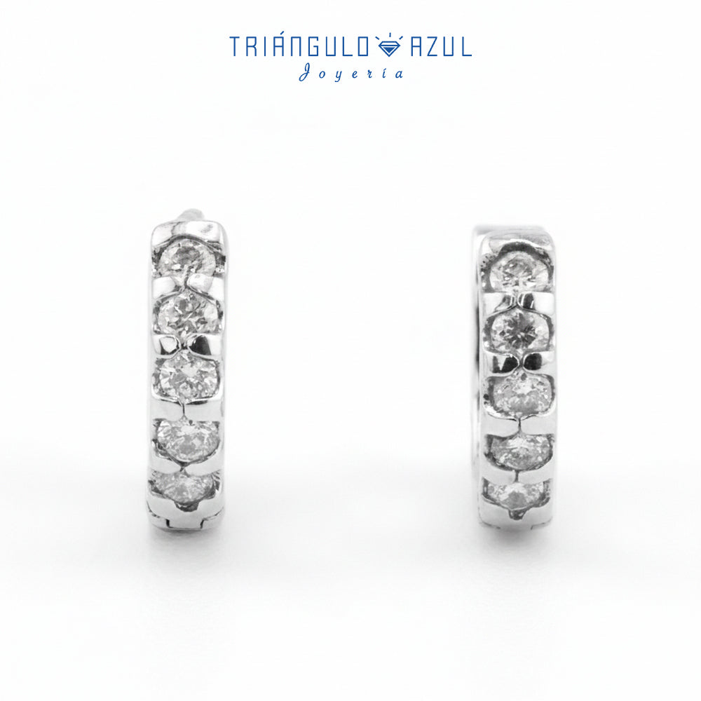 Arracaditas Fer de Diamantes con 0.25 CTS Total en Oro Blanco de 14K