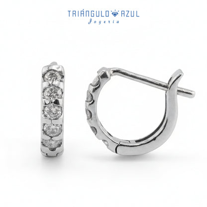 Arracaditas Fer de Diamantes con 0.25 CTS Total en Oro Blanco de 14K