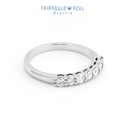 Churumbela Andrea de Diamantes con 0.49 CTS Total en Oro Blanco de 14K