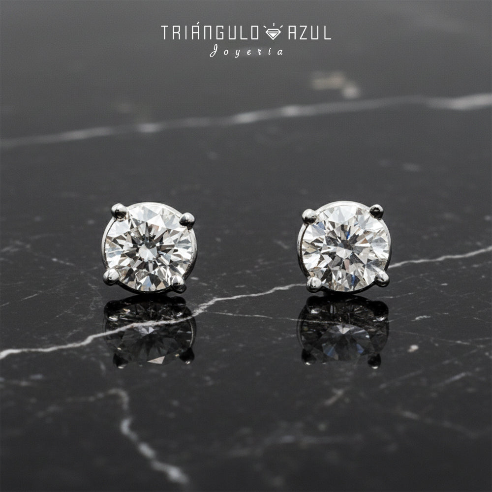 Broqueles de Diamantes con 1.42 CTS Total H VS2 en Oro Blanco de 14K