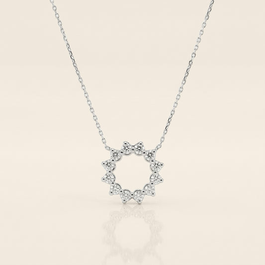 Dije Aureola con Diamantes en Oro Blanco de 14K