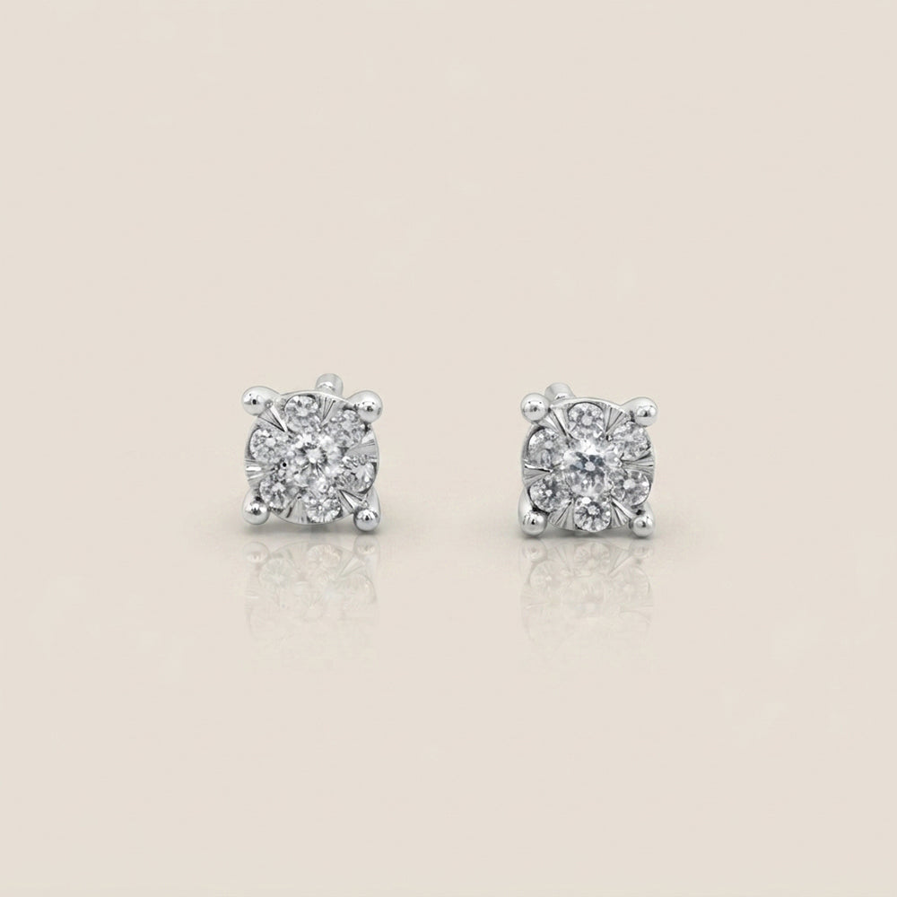 Broqueles con Diamantes en Oro Blanco de 14K