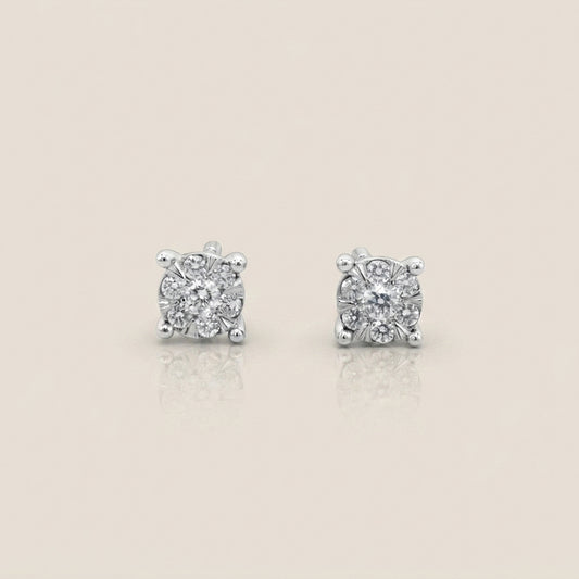 Broqueles con Diamantes en Oro Blanco de 14K