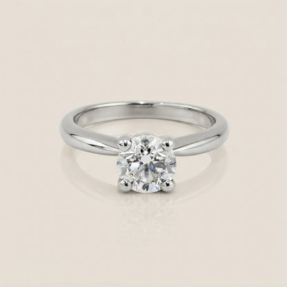 Anillo de Compromiso Solitario en Oro Blanco de 14K (GIA)