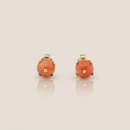 Broqueles de Coral en Oro Amarillo de 14K