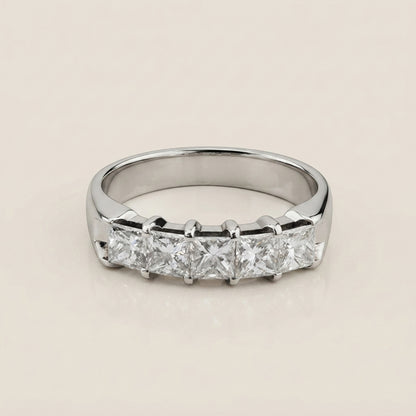 Churumbela con Diamantes en Oro Blanco de 14K