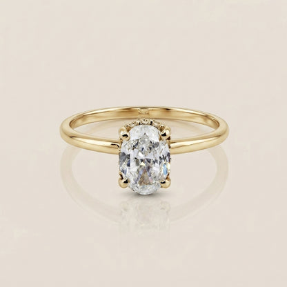 Anillo de Compromiso con Laterales en Oro Amarillo de 14K (GIA)