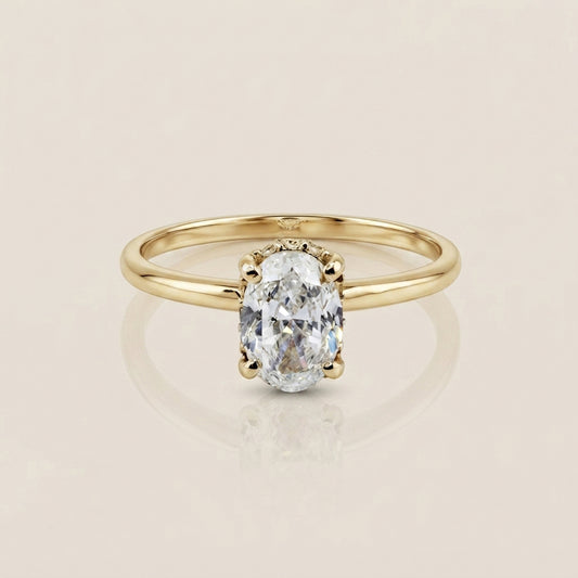 Anillo de Compromiso con Laterales en Oro Amarillo de 14K (GIA)