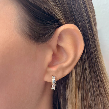 Arracadas Isabel con Aquamarinas con 0.68 CTS Total y Diamantes con 0.12 CTS Total en Oro Amarillo de 14K