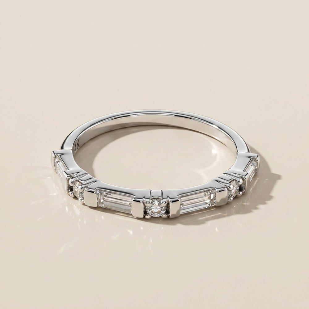 Churumbela con Diamantes en Oro Blanco de 14K
