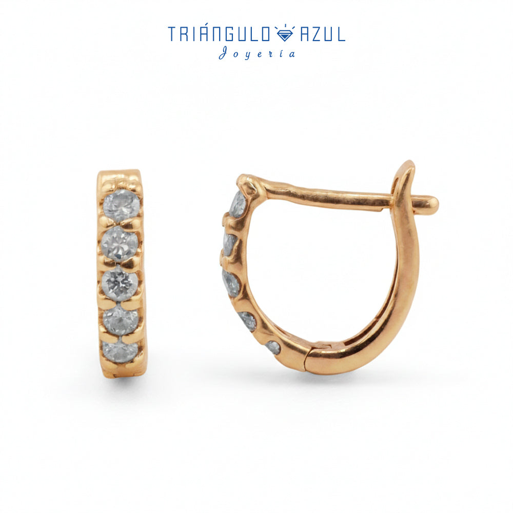 Arracaditas Fer con Diamantes con 0.25 CTS Total en Oro Amarillo con 14K