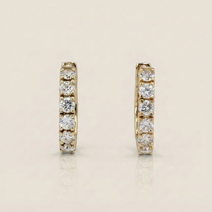 Arracadas Olivia con Diamantes en Oro Amarillo de 14K