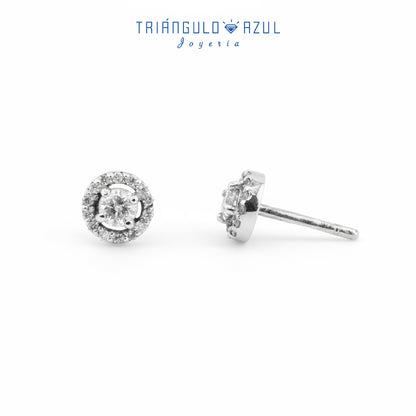 Broqueles Halo de Diamantes con 0.45 CTS Total en Oro Blanco de 14K