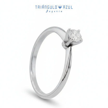 Anillo Compromiso Solitario con Diamante con 0.22 CTS Total en Oro Blanco de 14K