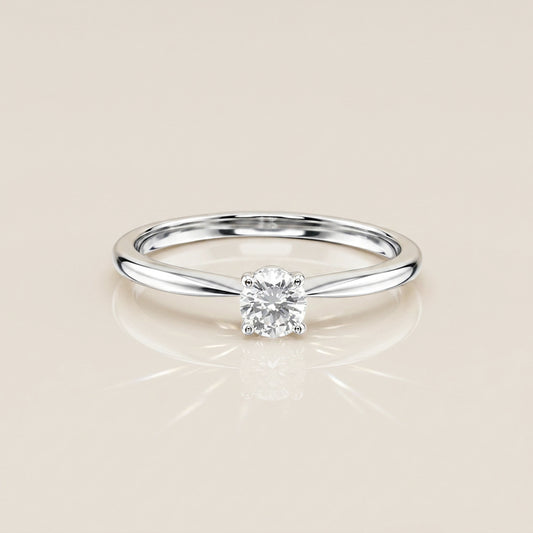 Anillo de Compromiso Solitario en Oro Blanco de 14K