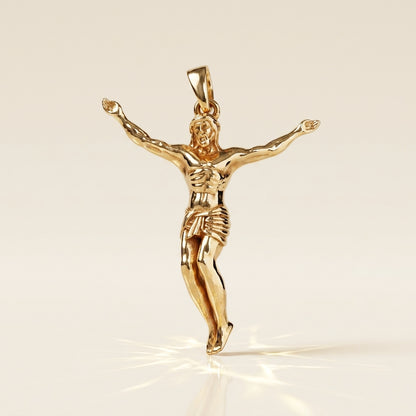 Dije Cristo Olímpico en Oro Amarillo de 18K