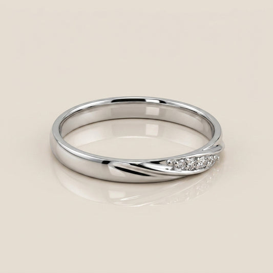 Argolla Media Caña con Diseño en Oro Blanco de 14K