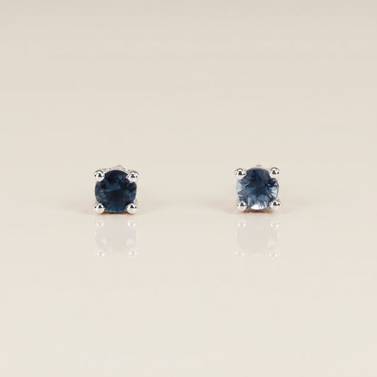 Broqueles Bebe con Zafiros Total en Oro Blanco de 14K
