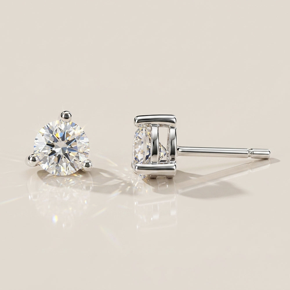 Broqueles Sencillos de Diamantes con 1.45 CTS Total en Oro Blanco de 14K
