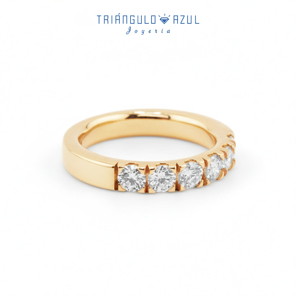 Churumbela Indu de Diamantes con 0.90 CTS Total en Oro Amarillo de 14K