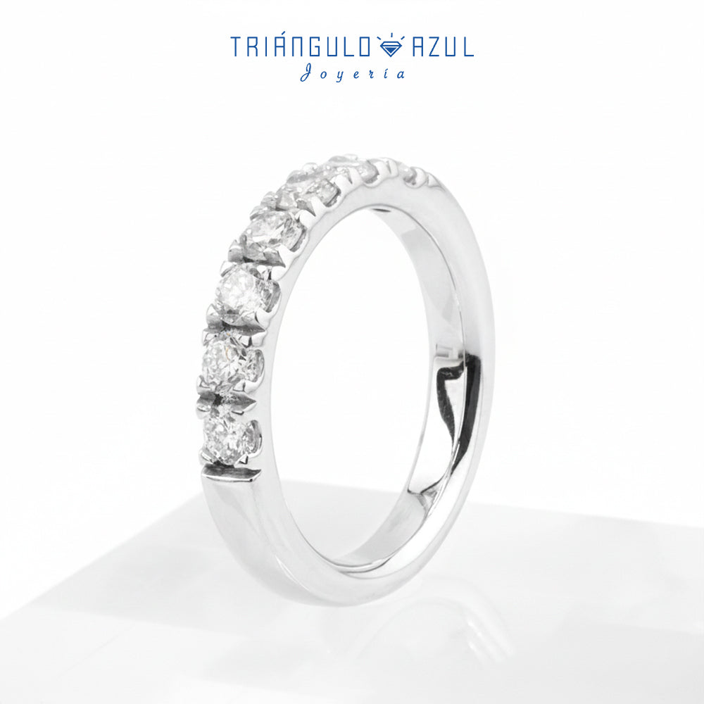 Churumbela Indu de Diamantes con 0.80 CTS Total En Oro Blanco de 14K