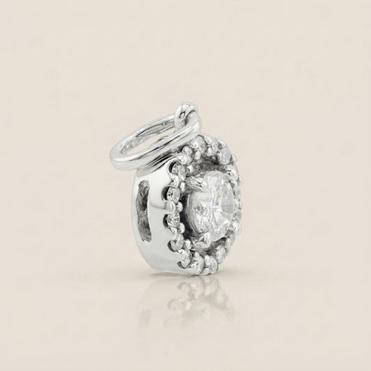 Dije Halo de Diamantes en Oro Blanco de 14K