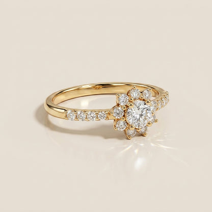 Anillo Estrella de Diamantes en Oro Amarillo de 14K
