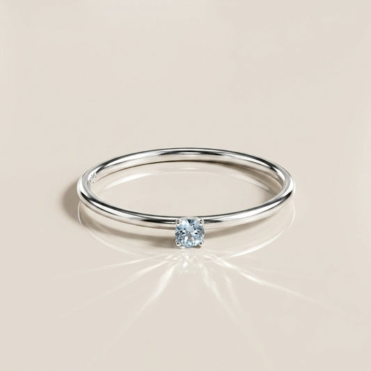 Anillo Solitario de Aquamarina en Oro Blanco de 14K