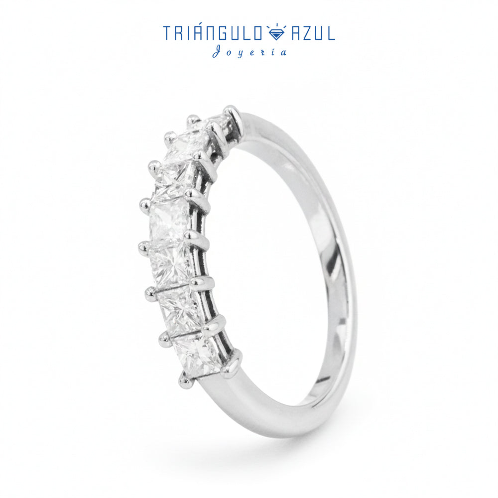 Churumbela de Diamantes con 0.85 CTS Total en Oro Blanco de 14K