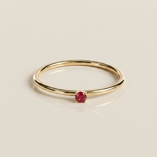 Anillo Solitario de Rubí en Oro Amarillo de 14K