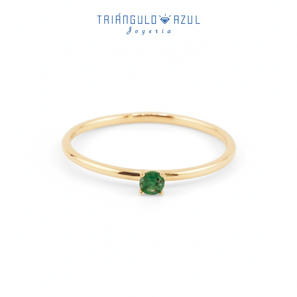 Anillo Solitario de Esmeralda con 0.10 CTS Total en Oro Amarillo de 14K