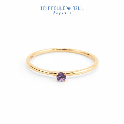 Anillo Solitario de Tanzanita con 0.10 CTS Total en Oro Amarillo de 14K