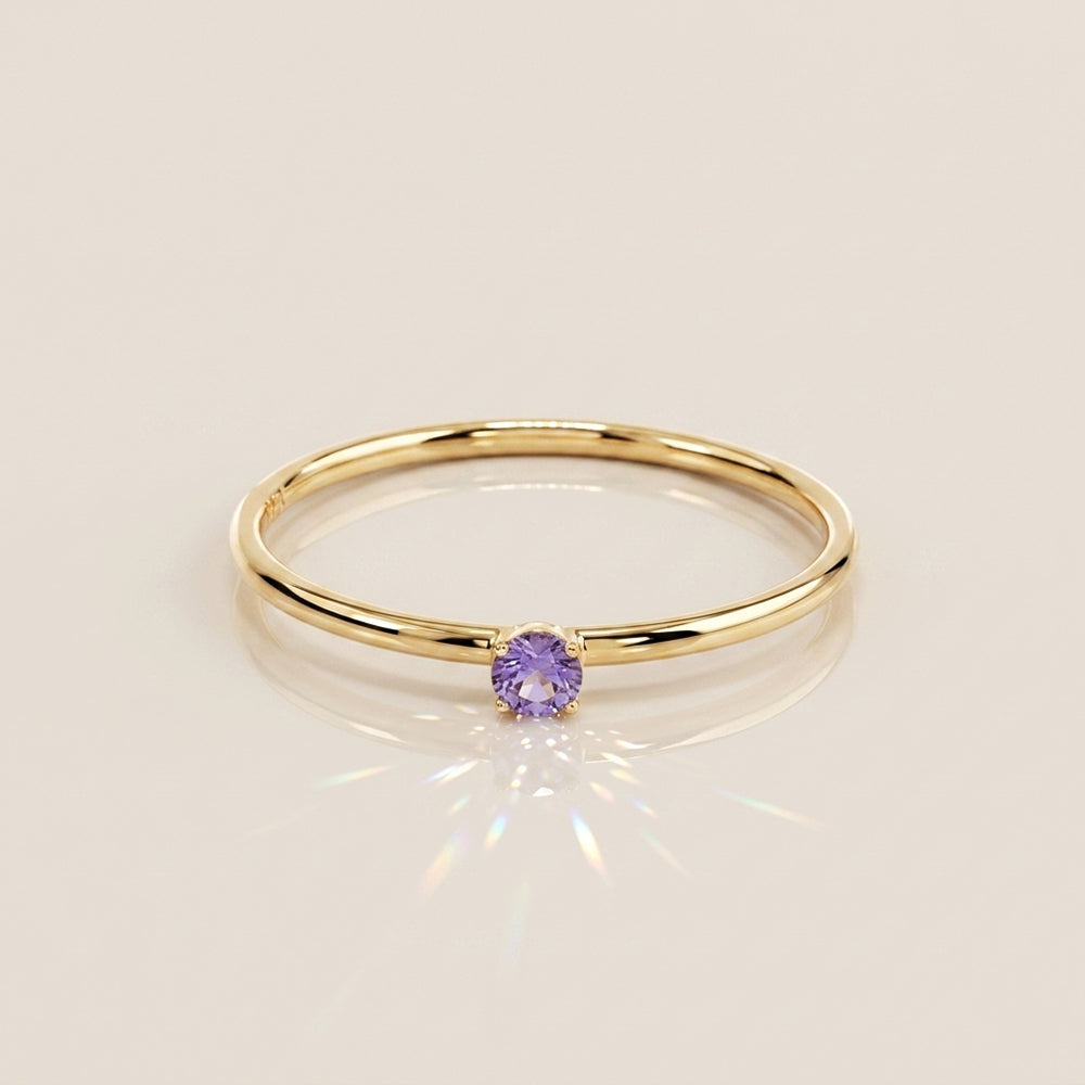 Anillo Solitario de Tanzanita en Oro Amarillo de 14K