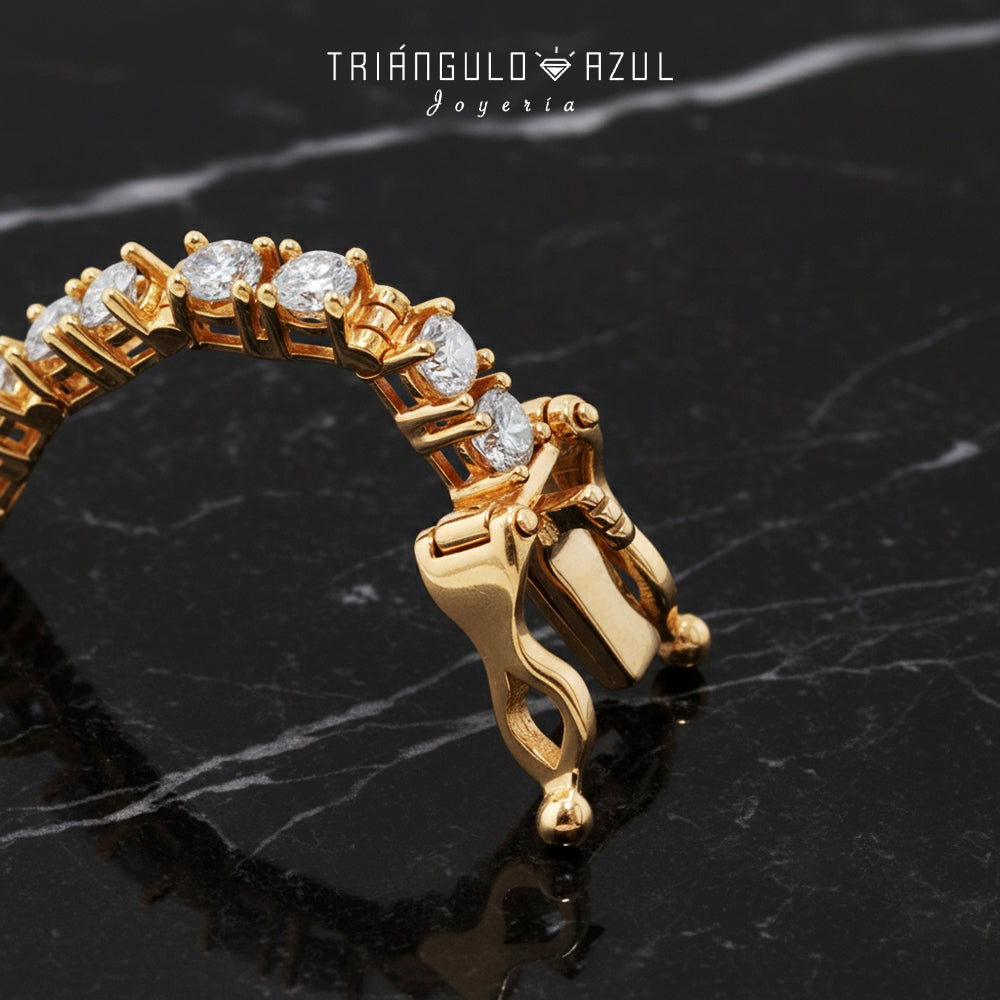 Pulsera Tenis Doble Eslabón con Diamantes con 4.65 CTS Total en Oro Amarillo de 14K