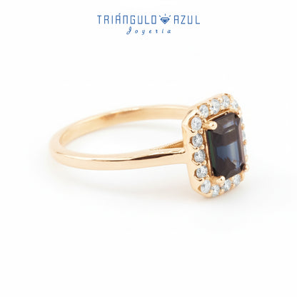 Anillo Andy con Zafiro de 1.10 CTS Total y Diamantes con 0.25 CTS Total en Oro Amarillo de 14K