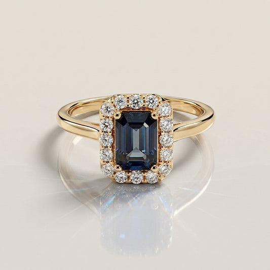 Anillo Andy con Zafiro y Diamantes en Oro Amarillo de 14K