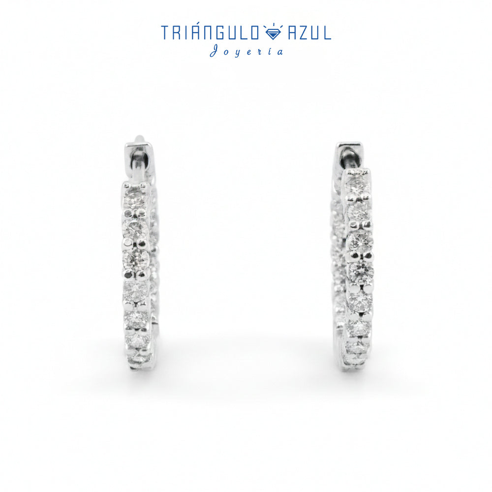 Arracadas In-Out con Diamantes con 0.94 CTS Total en Oro Blanco de 14K