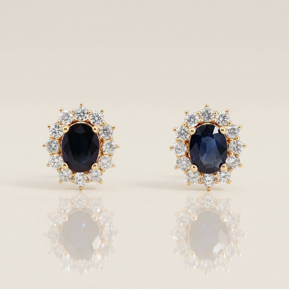 Aretes Lady D con Zafiros con 4.37 CTS Total y Diamantes con 2.05 CTS Total en Oro Amarillo con 14K