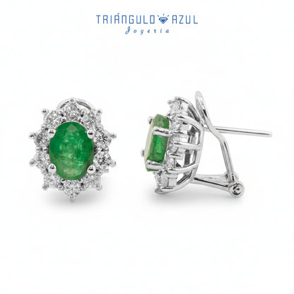 Aretes Lady D con Esmeraldas con 2.92 CTS Total y Diamantes con 1.4 CTS Total en Oro Blanco de 14K