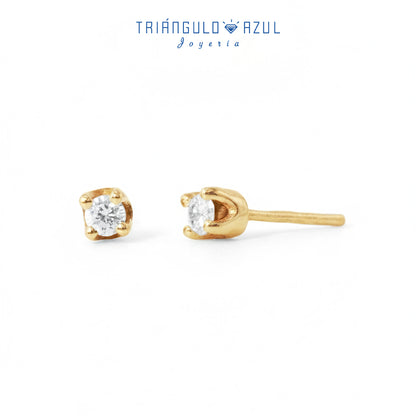 Broqueles de Bebé con Diamantes con 0.11 CTS Total en Oro Amarillo de 14K