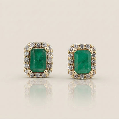 Aretes Andy con Esmeralda y Diamantes en Oro Amarillo de 14K