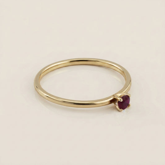 Anillo Cóctel con Rubí en Oro Amarillo de 14K