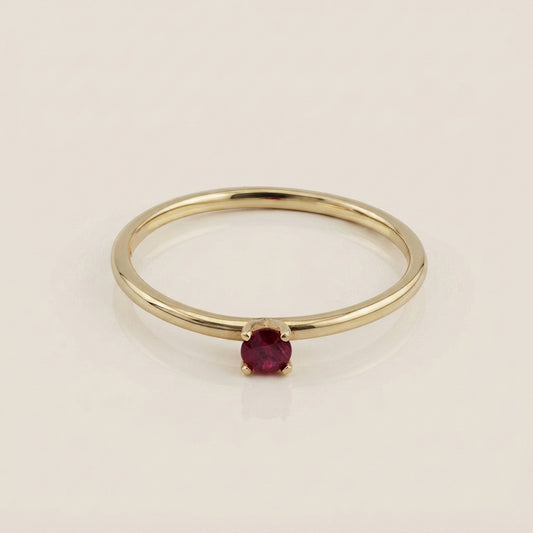 Anillo Cóctel con Rubí en Oro Amarillo de 14K
